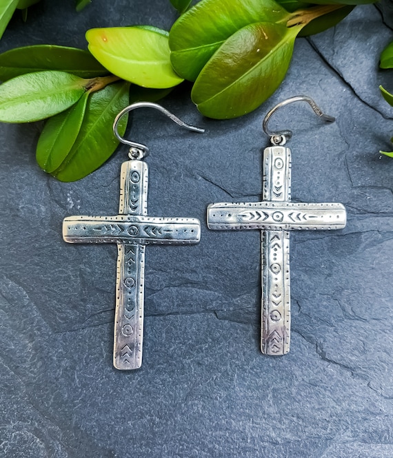 Intricate Vintage Southwestern Geomtric Sterling Silver Earrings Intricate Vintage Southwestern Geomtric Sterling Silver Earrings