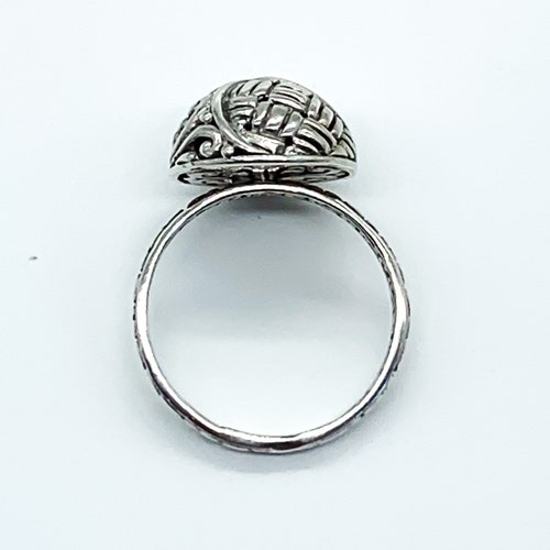 Vintage Sarda Sterling Silver Scroll Dome Ring Size 8/ Vintage Designer Sterling shops Silver Ring/ Sarda Sterling Ring/ Dome Sterling Ring/ Ball