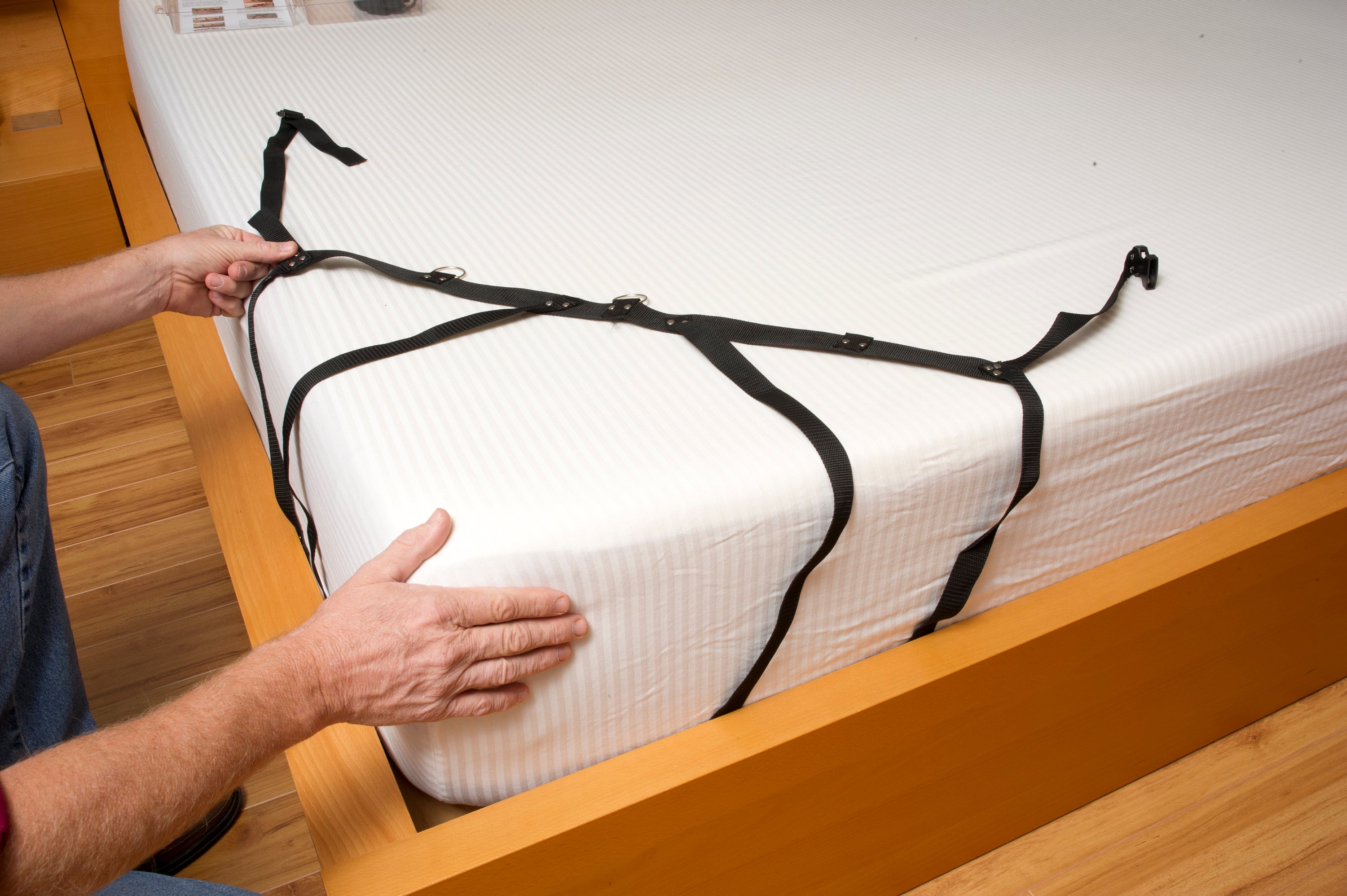 4 Corner Bed Restraint System for Bed Bondage BDSM Bed Restraint