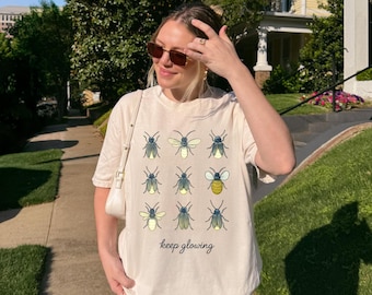 Firefly Keep Glowing TShirt | Comfort Colors® Firefly Graphic Tee | Firefly Aesthetic Outdoorsy Shirt S-4XL Ivory | Fireflies Tshirt