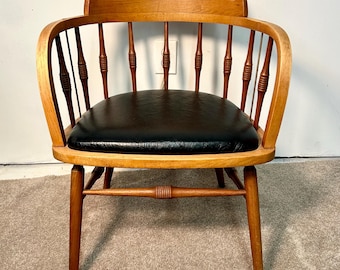 Vintage Mid Mod Walnut Captain’s Arm Chair by Drexel Declaration Collection (See shipping info in the description)