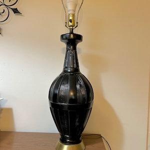 Vintage Mid Mod Ceramic Table Lamp