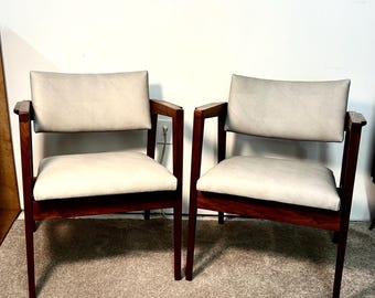Pair of Vintage MCM Gunlocke Lounge Chairs  (See shipping info in the description)