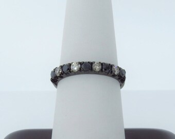 14K witgouden trouwring champagne en zwarte diamant