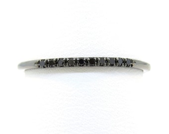 14K Solid White Gold Schwarz Rhodium überzogen 0,07ct Schwarzer Diamant Ring / Zierliche Diamant Ehering / Jubiläumsring / Stapelbare Ringschiene
