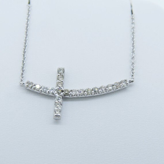 14K White Gold 0.28ct Diamond Sideways 