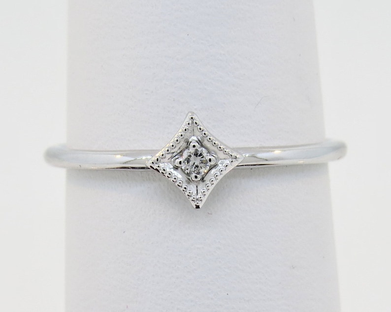 14K White Gold 0.03ct Diamond Shaped Ring Promise Ring Etsy