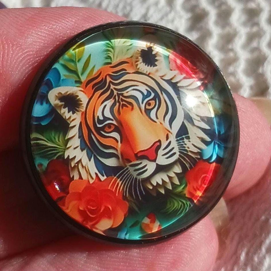 Tiger Shell Button Modern Glass Domed Bubble Button 1 Inch, Colorful Jungle Tiger Image ...