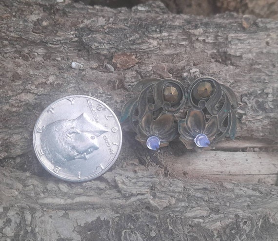 Vintage Amethyst Floral Earrings - image 4