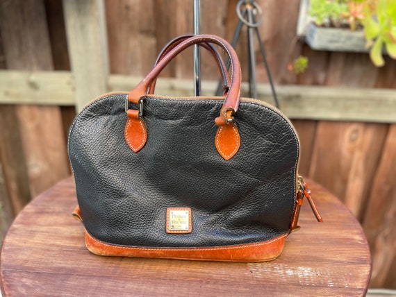 dooney and bourke black bag