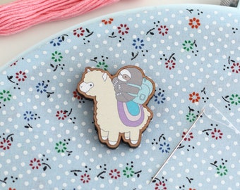 Sloth riding Alpaca Wooden Needle Minder. Llama Wooden Magnet. Sloth Needle Minder. Llama Craft Supplies. Wooden Alpaca Fridge Magnet