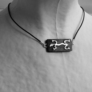 Collier MAYA pour mixte, lézard ,argent MASSIF et BOIS, ebene image 5