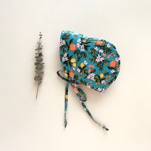 Citrus floral Rifle Paper Co baby bonnet, reversible brimmed bonnet, baby sun bonnet, beach hat, baby sun hat with brim, primavera sunbonnet