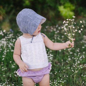 baby bonnet girl boy / baby sun bonnet / reversible bonnet / baby hat / beach sun hat / sunbonnet / chambray denim bonnet / brimmed bonnet image 2