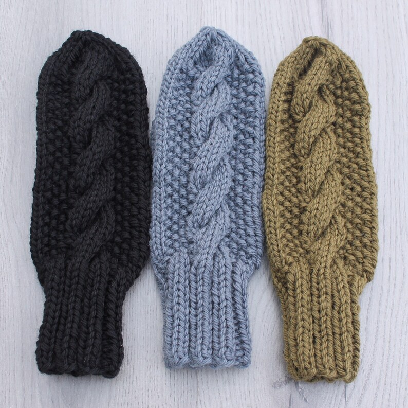 Womens cable knit wool mittens image 1