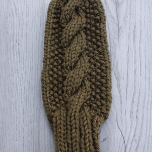 Womens cable knit wool mittens Thyme