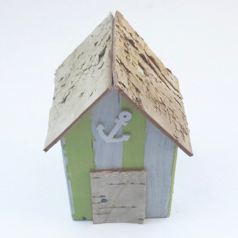 Beach Hut Outdoor Garden Decor Bathroom Ornaments - Etsy UK
