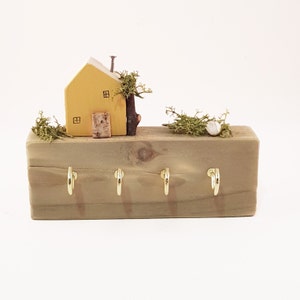 Key Holder for Wall with Tiny House and Garden - Wooden House can be painted in a colour of your choice