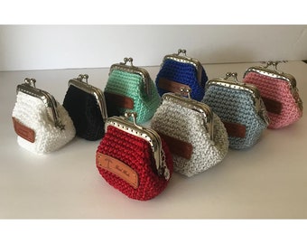 Crochet coin purse