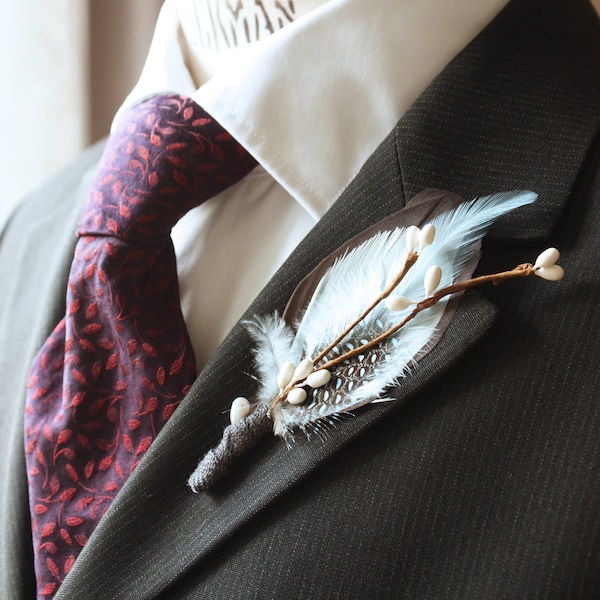 Mens wedding Feathers boutonniere, Boutonniere for Groom and Groomsmen, Feather boutonniere, Feathers Buttonhole, boutonniere for dapper men