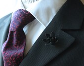 Succulent flower Lapel Pin for Men, wedding boutonniere, Black Alcantara , men flower lapel pin for Dapper Men, Groom Groomsmen