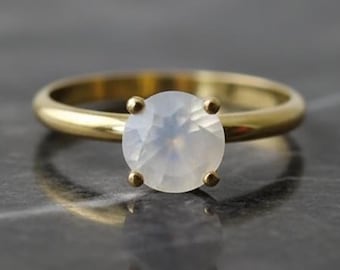 Dainty 14K Gold Moonstone Ring: Petite Stacking Ring