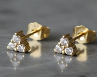 14K Gold Triangle Diamond Stud Earrings: Dainty Geometric Design