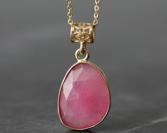 14K Gold Pink Opal Necklace: Rose Cut Gemstone Pendant