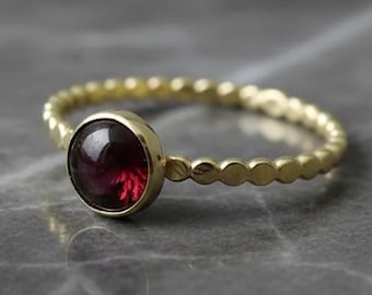 14k Gold Garnet Ring | 6mm Cabochon Bezel Ring Size 6.5 | January Birthstone Jewelry