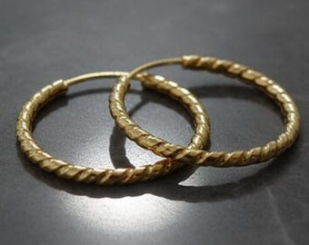 14K Yellow Gold Twisted Hoop Earrings - 18mm Dainty Hoops