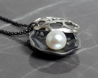 Sterling Silver Pearl Necklace, Sculptural Openwork Pendant with Freshwater Pearl, Modern Artisan Jewelry