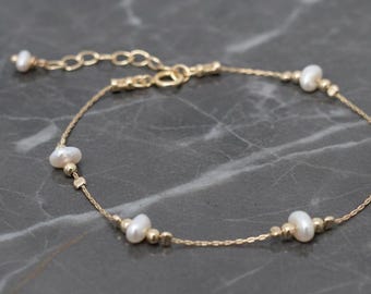 White Keshi Pearl Gold Bracelet, June Birthstone, Bridesmaids gift