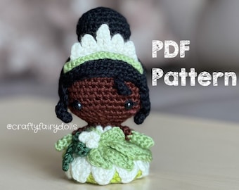 Patrón de amigurumi de la muñeca Tiana de ganchillo de La princesa y el sapo: Princesa de cuento de hadas en inglés