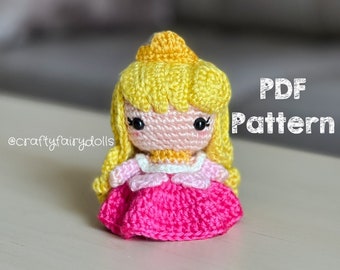 Patrón de amigurumi de la muñeca Aurora de ganchillo de La Bella Durmiente, princesa de cuento de hadas en inglés