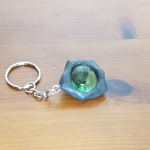 DotA 2 Gem of Truesight keychain, See through center for revealing invisible nyx right behind you