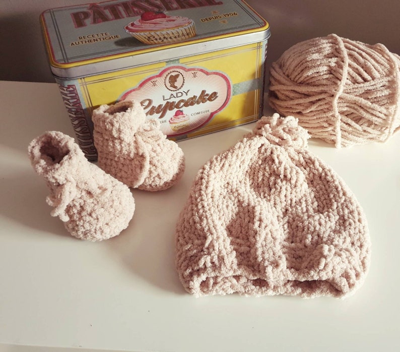 kids and mom beanie hat or set of baby kids hat /& slippers made of super soft micropolyester yarn. Handmade super soft baby