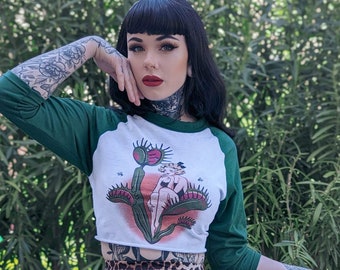 Feed Me 3/4-Sleeve Unisex Raglan Graphic T-shirt in White/Green Vintage inspired by Mischief Made