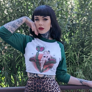 Feed Me 3/4-Sleeve Unisex Raglan T‑Shirt in White/Green Vintage inspired by Mischief Made