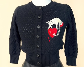 Captive Heart Cropped Cardigan in Black size S,M,L,XL,2XL, 3XL, 4XL Sweater  / Vintage inspired By MISCHIEF MADE