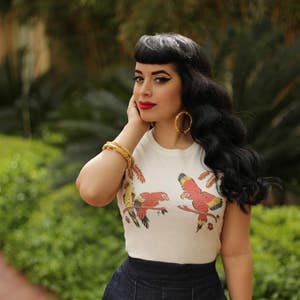 Parrot talk Fitted Graphic T-shirt in Ivory size S,M,L,XL,2XL vintage inspired by Mischief Made Tropical