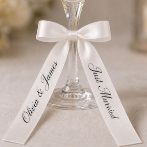Gepersonaliseerde bruiloft lint, aangepaste bruiloft strikken, aangepaste glazen linten, bruiloft couvert naamlinten, wijnglas linten, vrijgezellenfeest