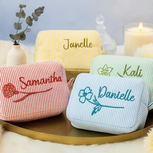 Custom Birth Flower Makeup Bag,Personalized Name Cosmetic Pouch,Unique Gift for Her,Embroidered Toiletry Bag,Bridesmaid Gift Idea