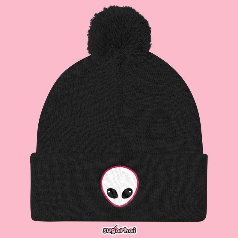 Alien Head Pom Pom Knit Cap, Alien Beanie, Pastel Goth Cute Winter Hat, Kawaii Space Grunge Pink Detail