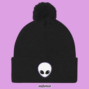Alien Head Pom Pom Knit Cap, Alien Beanie, Pastel Goth Cute Winter Hat, Kawaii Space Grunge Purple Detail
