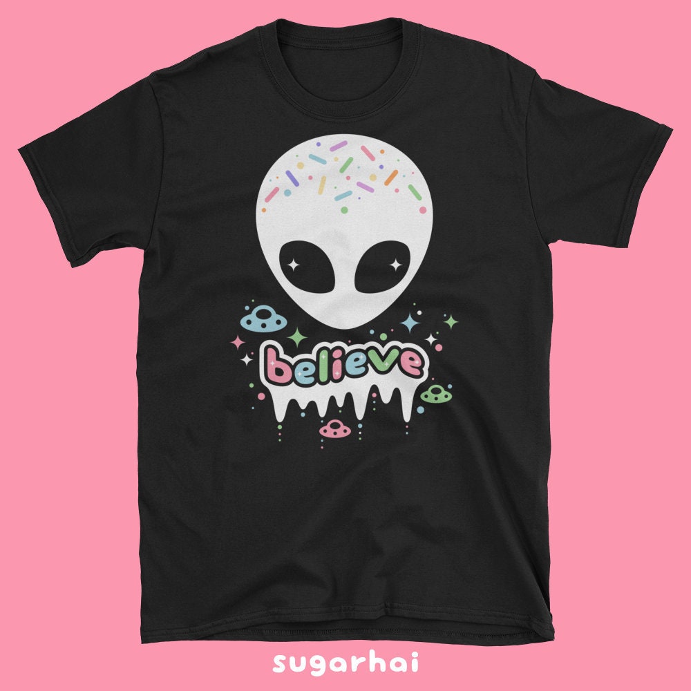 Oversized Alien Shirt Pastel Goth Tee Tumblr Shirt Uchuu Etsy