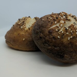 Everything Pretzel Bun - 6 Pack