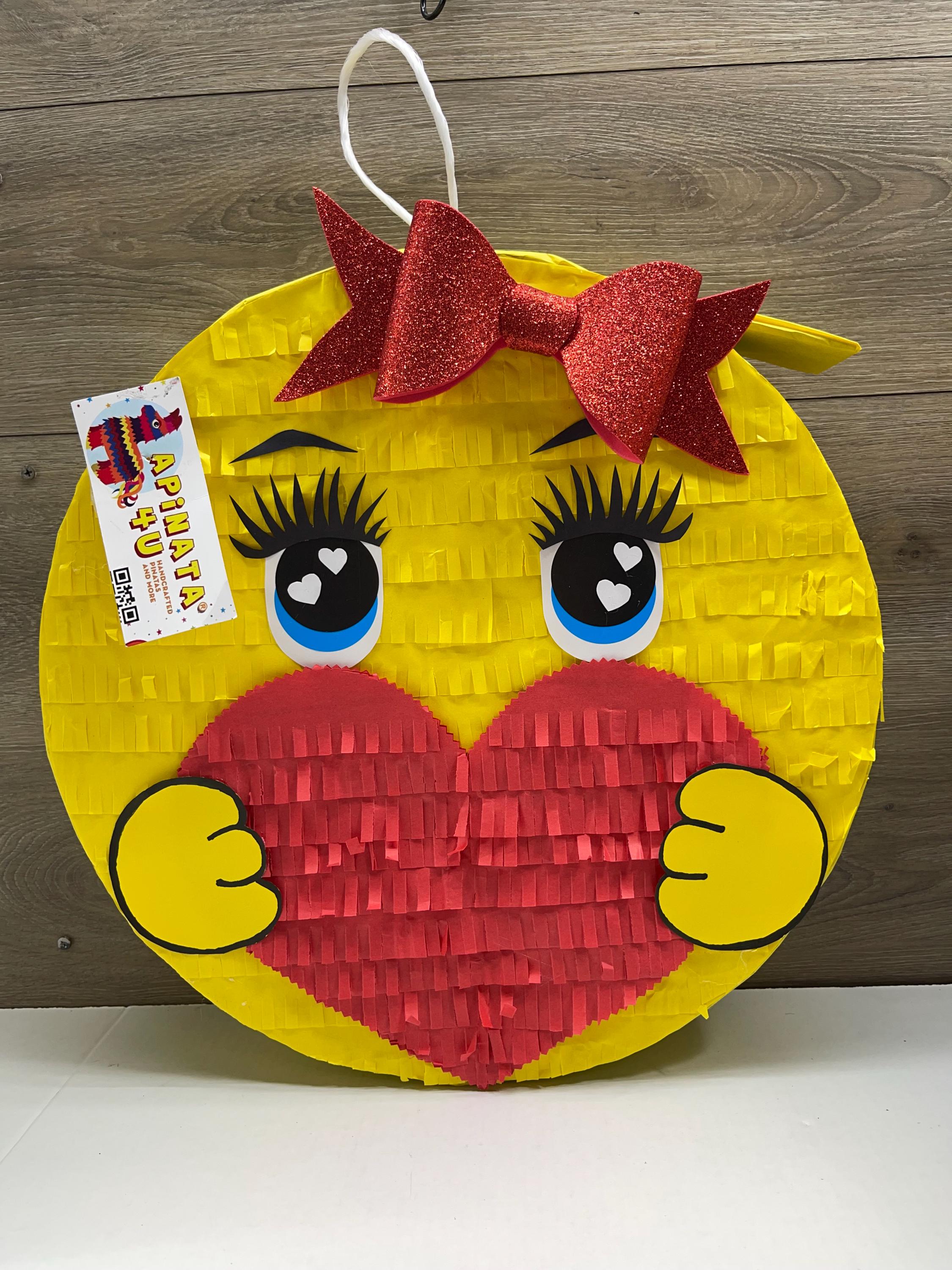 Love Emoticon Pinata, Yellow Heart, 16
