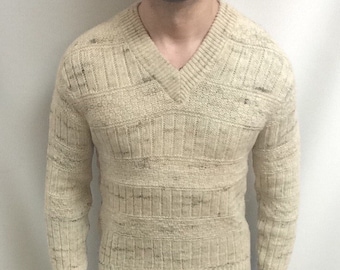 Vintage 80's-90's Pendleton Cream Pure Virgin Wool V-Neck Sweater (Made in USA) (Size Medium)