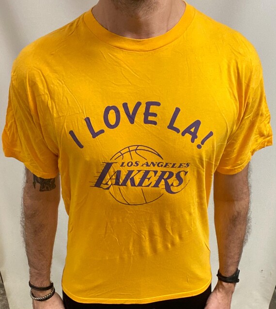 ヴィンテージ 2000 LA レイカーズ ワールドチャンピオン Tシャツ ヴィンテージ 2000 LA レイカーズ ワールドチャンピオン Tシャツ