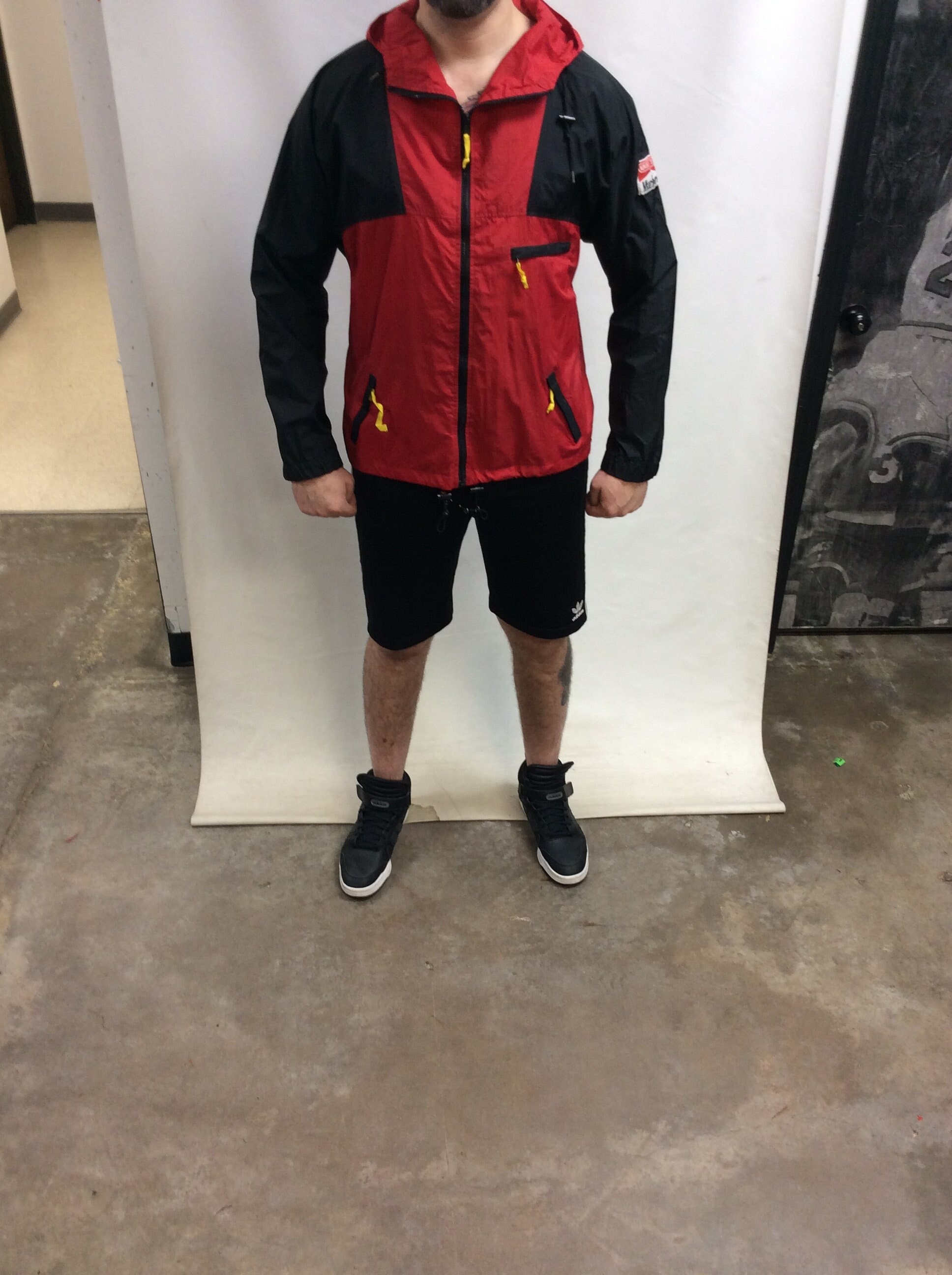 ジャケット・アウター 90s Marlboro nylon jacket mountain parka Vintage 1990s Marlboro Adventure Team Zip up Windbreaker